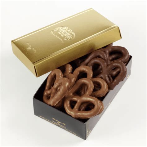 Chocolate Covered Pretzels Gift Box – Shriver's