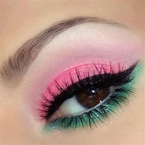 Pink And Green Eyeshadow Makeup For Green Eyes Dramatic Eye Makeup Green Makeup