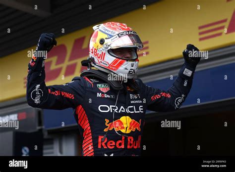 Max Verstappen Von Red Bull Racing Feiert Am Ende Des F1 Grand Prix Von