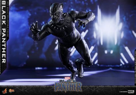 Check Out Hot Toy S New BLACK PANTHER Action Figure And Watch A New Extended Promo Spot GeekTyrant