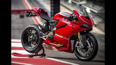 Ducati Sport Bikes - 2020 Ducati SuperSport S Guide • Total Motorcycle - All information about ...