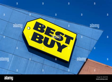 American Retail Store Hi Res Stock Photography And Images Alamy