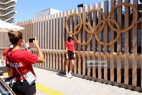 Joelle Bekhazi Of Waterpolo Team Canada Takes A Picture Of Her Team News Photo Getty Images