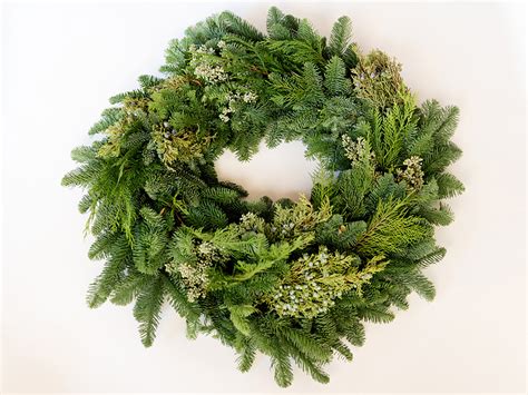 Mixed Evergreen Wreath And Garland