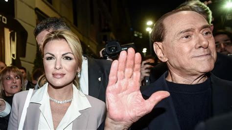 Francesca Pascale Con Berlusconi Muore La Mia Vecchia Vita