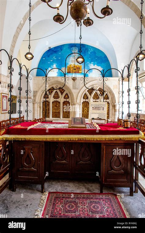 Sephardic Synagogue Jerusalem Hi Res Stock Photography And Images Alamy