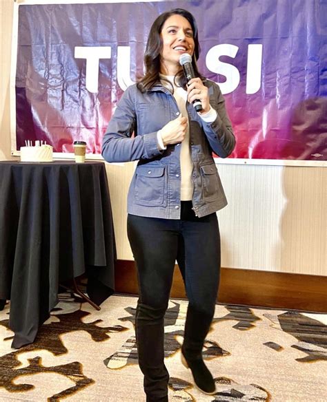 Discovering The Height Of Tulsi Gabbard: More Than Just A Number