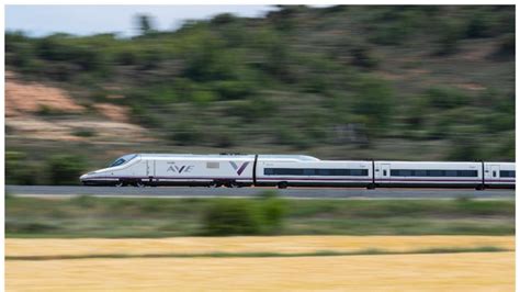 Renfe Lanza Una Campa A De Verano Con Billetes Entre Cinco Y Euros