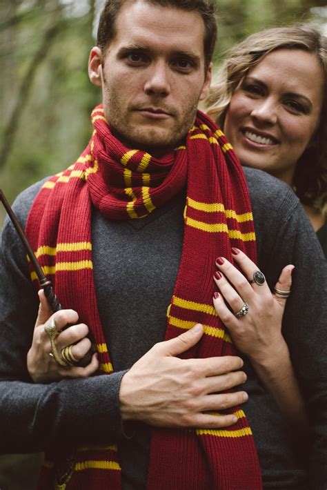 Gryffindor Vs Slytherin Harry Potter Engagement Shoot Popsugar Love