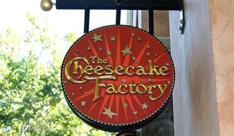 The Cheesecake Factory Named Casual Dining Brand Of The Year Fsr Magazine