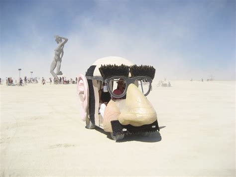 Awesome Artcar The Bliss Dance In The Back Burning Man Flickr