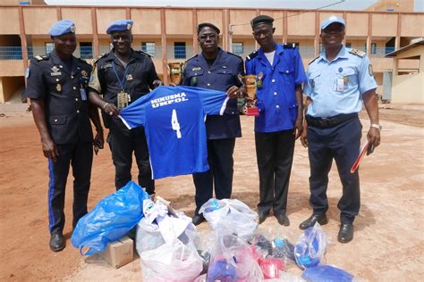 C L Bration De La F Te De La Police Nationale Du Mali Aux C T S Dunpol