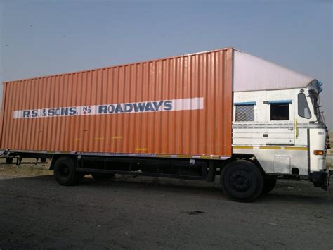 Feet Sxl Mxl Feet Truck Transportaion Services Noida To Goa At