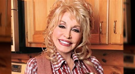 Dolly Speaks Out About Proposed Statue