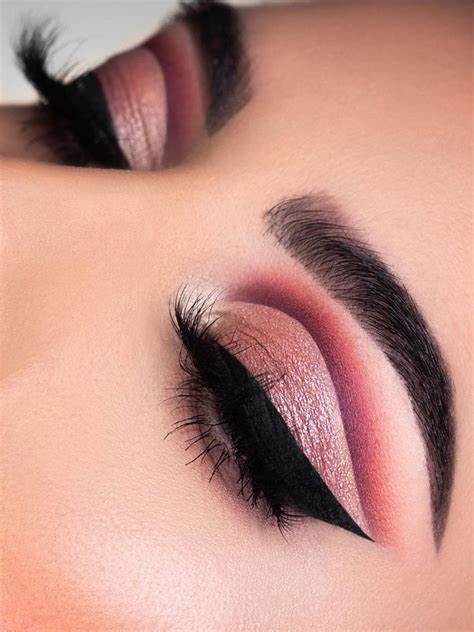 64 Sexy Eye Makeup Looks Give Your Eyes Some Serious Pop