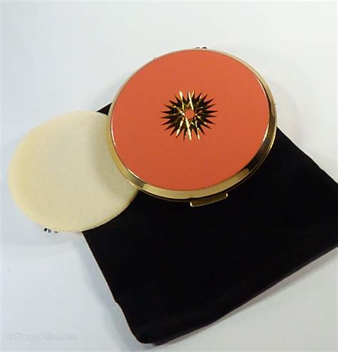 Antiques Atlas Refillable Retro Stratton Compact 1970s