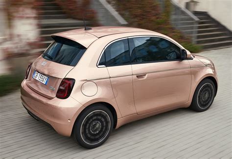 Specificaties En Eigenschappen Motor Fiat 500e 3 1 500e 42 Kwh La Prima By Bocelli Technische