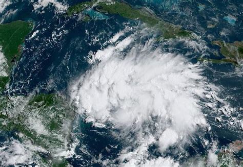 Emiten Alerta Verde En Quintana Roo Por Depresi N Tropical Catorce