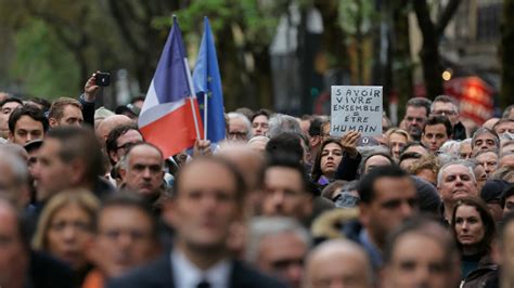 En Direct Marche Contre L Antis Mitisme Paris Personnes