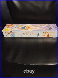 Vintage 1962 Midge Barbies Friend Brunette 860 WithOriginal Box Vintage Japan Doll