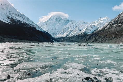 Hiking in Mt Cook, Your Guide to The Stunning Hooker Valley Track