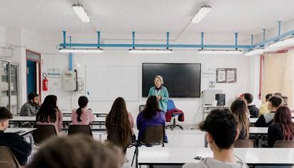 Scuola università e lavoro al via il tour italiano dellOrientamento