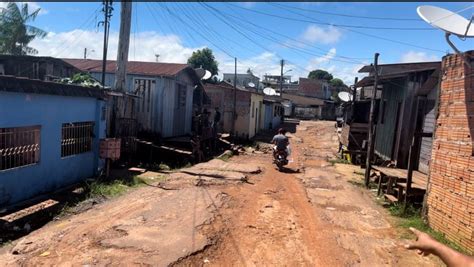 Moradores De Itacoatiara Sofrem Falta De Asfaltamento E Saneamento