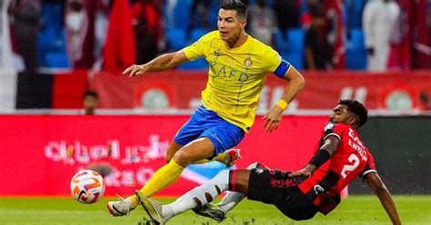 Ronaldo Toả Sáng Giúp Al Nassr áp Sát Nhóm đầu