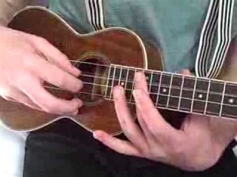 Yo Kulele Lesson How To Play Harmonics On The Ukulele Youtube