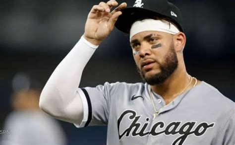 Ex INF de White Sox firma en béisbol de Puerto Rico con la mira puesta