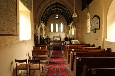 St Edward S Church Nave Richard Croft Cc By Sa Geograph