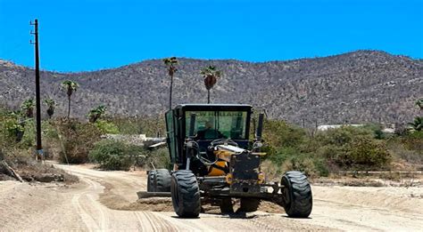 Realizan Mejoras En Los Caminos De La Zona Rural En Los Cabos Para