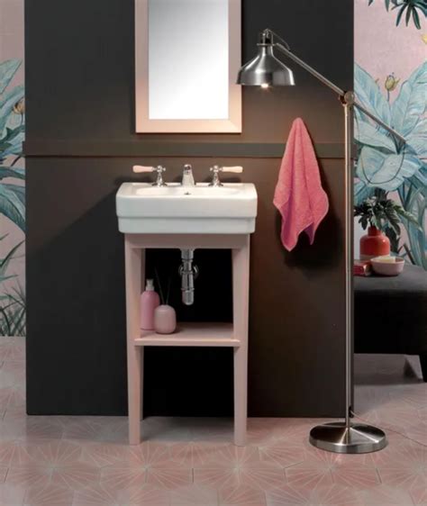 Lavabo Cerámica Con Mueble Abierto De Madera Estilo Clásico