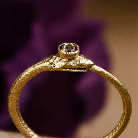 Ring ~ Ouroboros ~ Dreaming Goddess