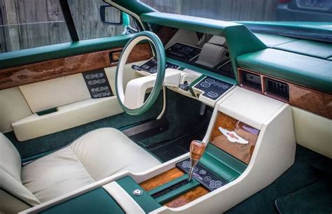 Are we still doing dashboards? Aston Martin Lagonda. : Cyberpunk ...