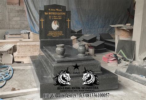 Desain Baru Model Makam Kristen Bahan Granit Blacknero Termewah