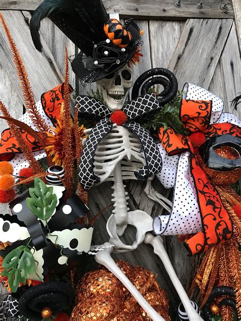 Mr Sexy Bones Skeleton Wreath Skeleton Decor Halloween Wreath Halloween Decor Halloween