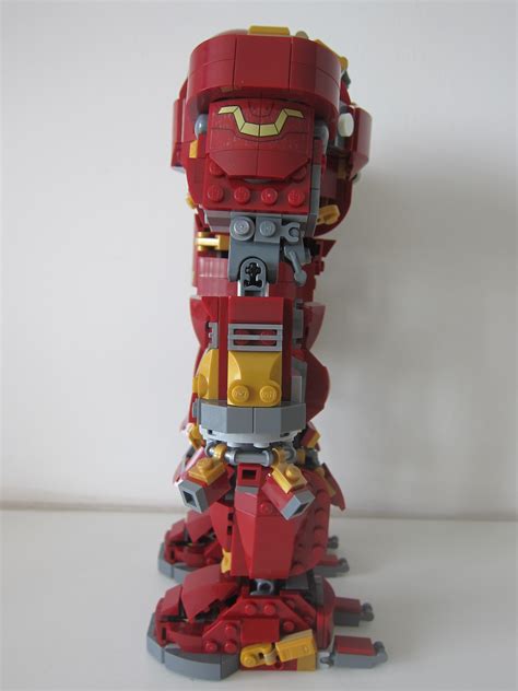 LEGO The Hulkbuster: Ultron Edition 76105 « Blog | lesterchan.net