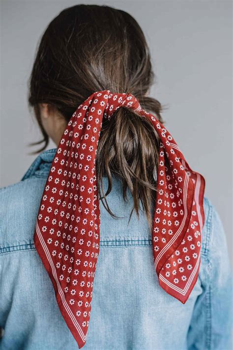 5 Ways To Wear A Bandana In Your Hair This Summer My Style Vita