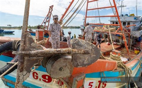 BERNAMA APMM KELANTAN TAHAN EMPAT 31 NELAYAN VIETNAM CEROBOH