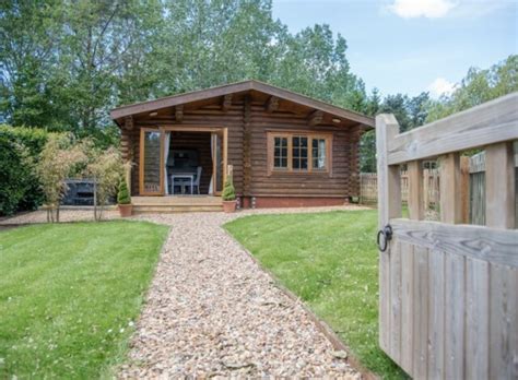 Luxury Lodges With Hot Tubs View Now Luxury Lodge Stays