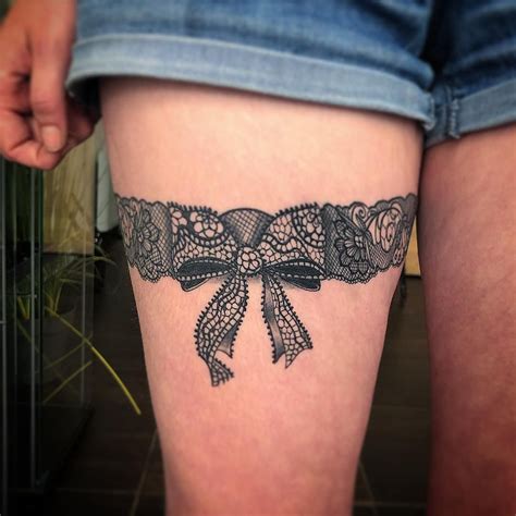 Lace Garter Tattoo Thigh Garter Tattoo Lace Garter Tattoos Back Of