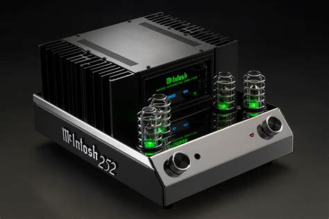 McIntosh MA252 Integrated Amplifier