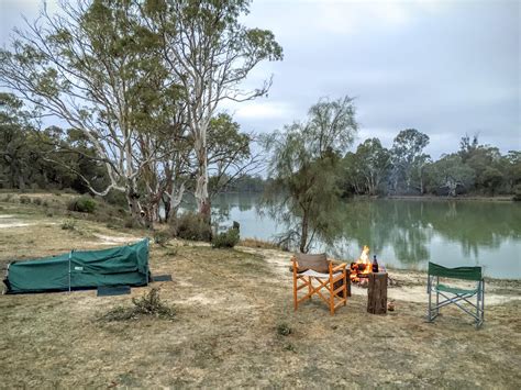 Swag Camping on the Murray River, South Australia : r/camping