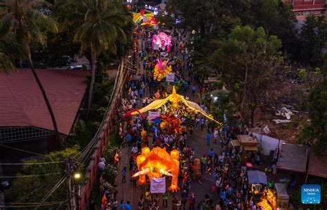 Giant Puppet Parade Held In Siem Reap Cambodia Xinhua