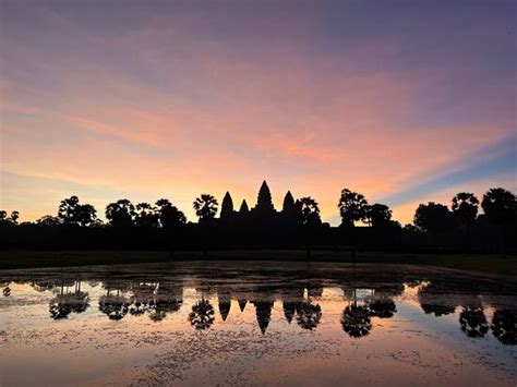 Best Tour Around Angkor Wat With Bikes And Sunrise Review Of Siem