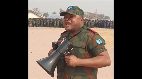 DIRECT ETAT MAJOR GENERAL TSHIWEWE EN CAUSERIE MORALE AVEC LES FARDC