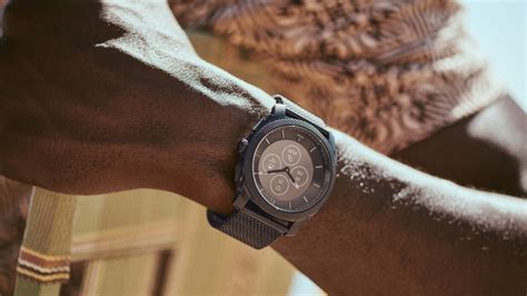 Fossil Launches Latest Hybrid Watches