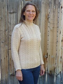 Ravelry: Shauna pattern by Trudy Van Stralen