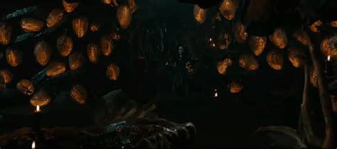 Hansel and Gretel: Witch Hunters Trailer